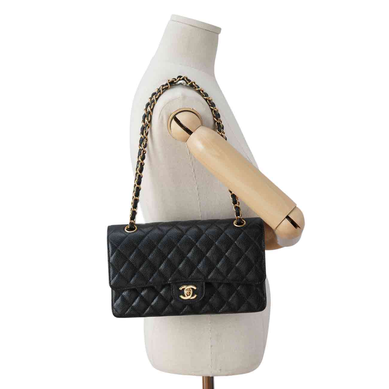 CHANEL(USED)샤넬 A01112 캐비어 클래식 미듐 플랩백