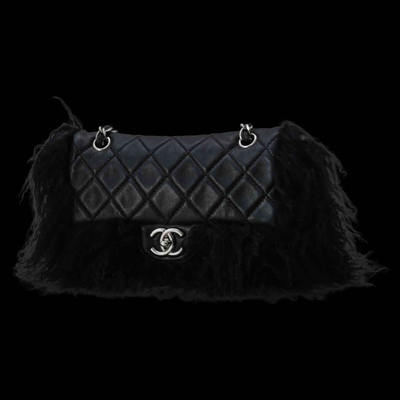 CHANEL(USED)샤넬 시즌 퍼 클래식 미듐 플랩백