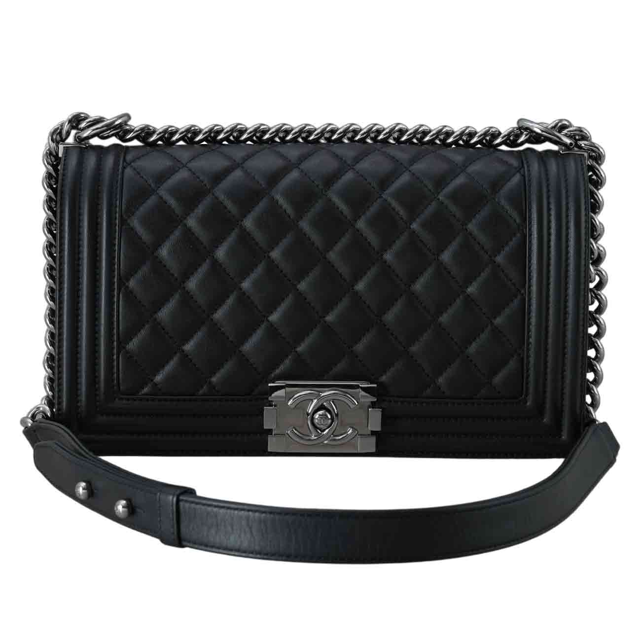 CHANEL(USED)샤넬 램스킨 보이샤넬 미듐 플랩백