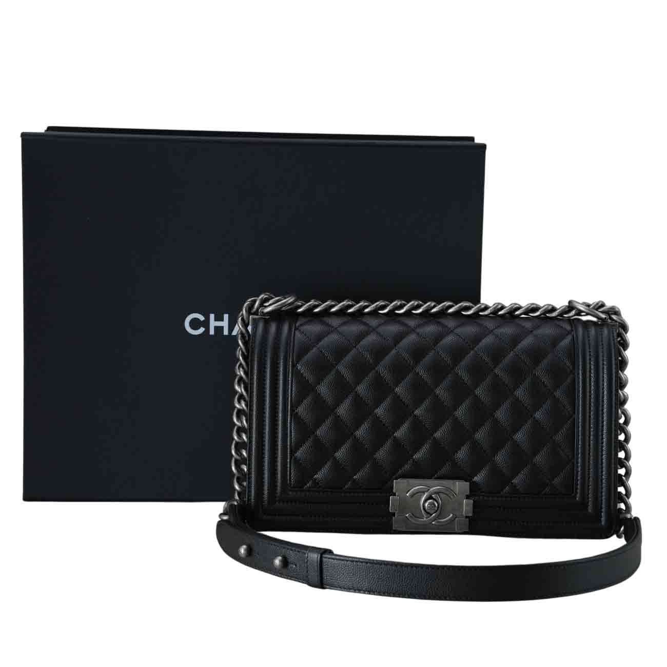 CHANEL(USED)샤넬 캐비어 보이샤넬 미듐 플랩백