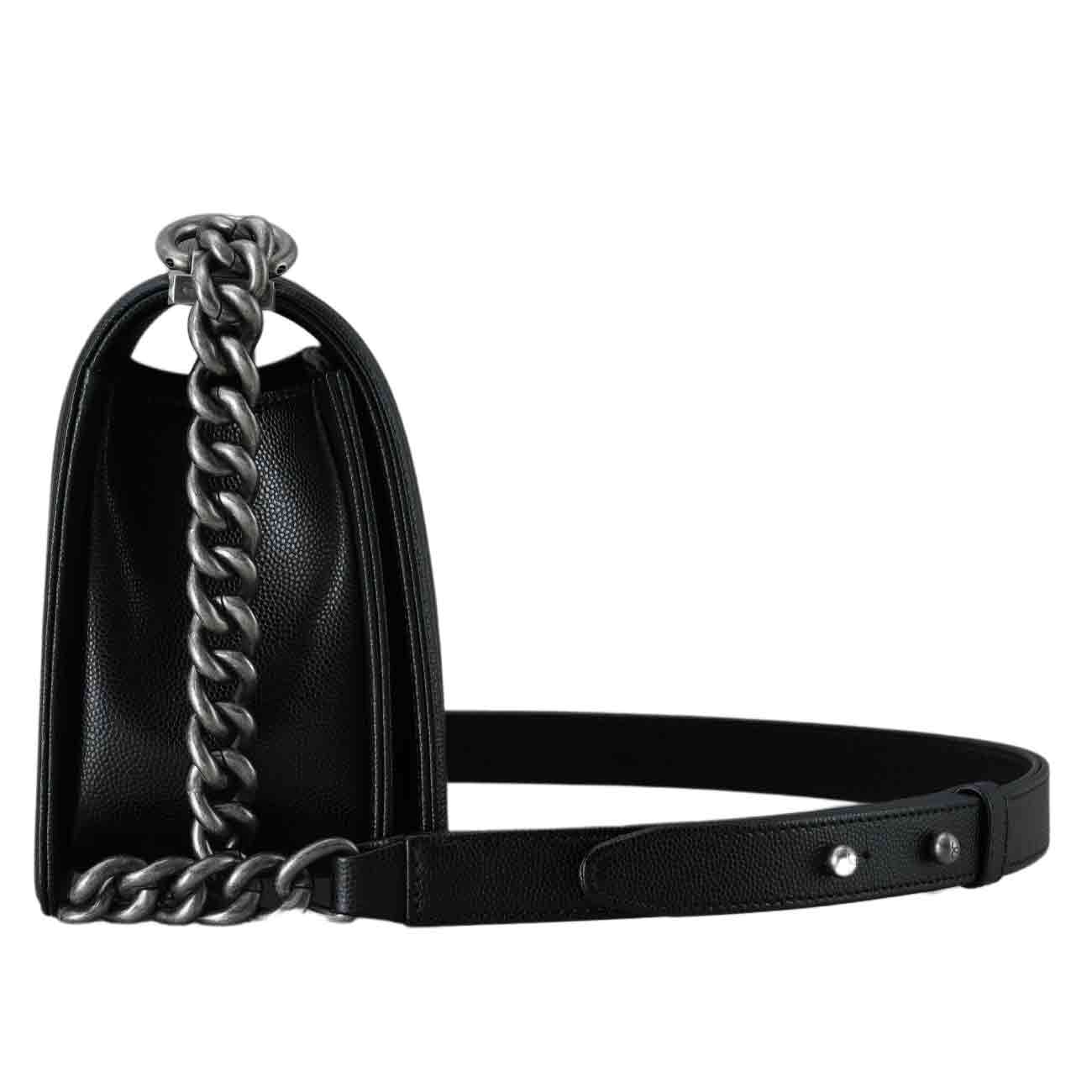 CHANEL(USED)샤넬 캐비어 보이샤넬 미듐 플랩백
