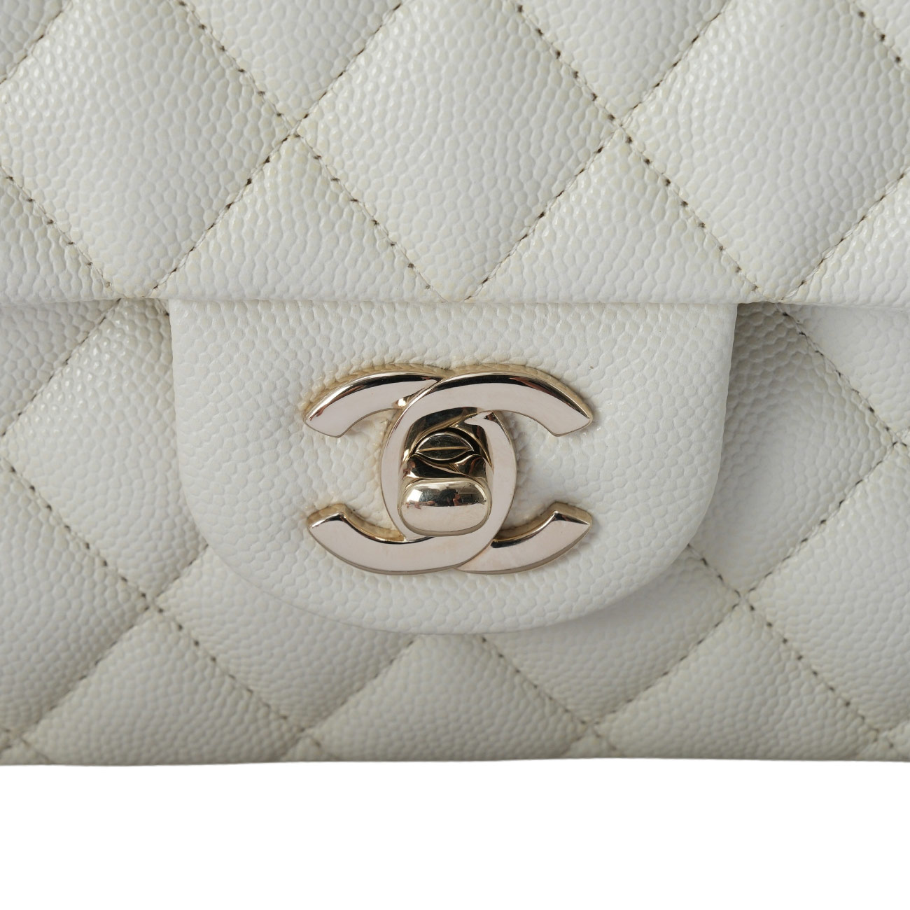 CHANEL(USED)샤넬 캐비어 클래식 미듐 플랩백