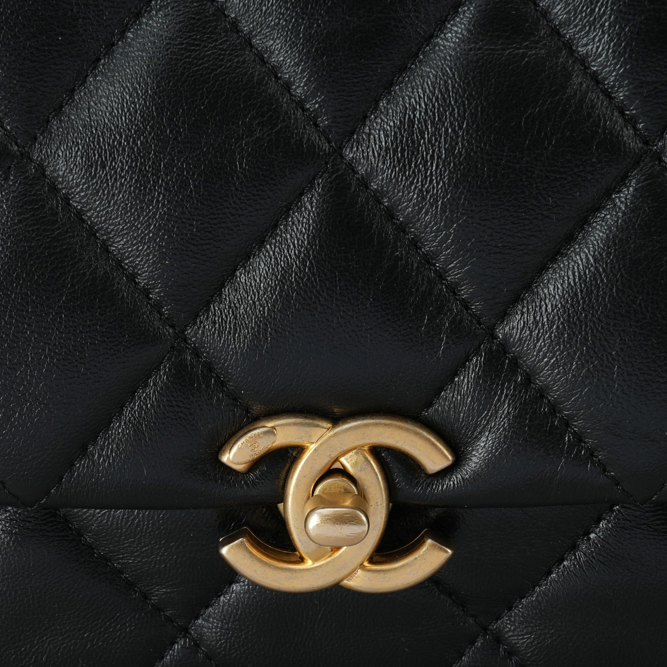CHANEL(USED)샤넬 시즌 체인 플랩백