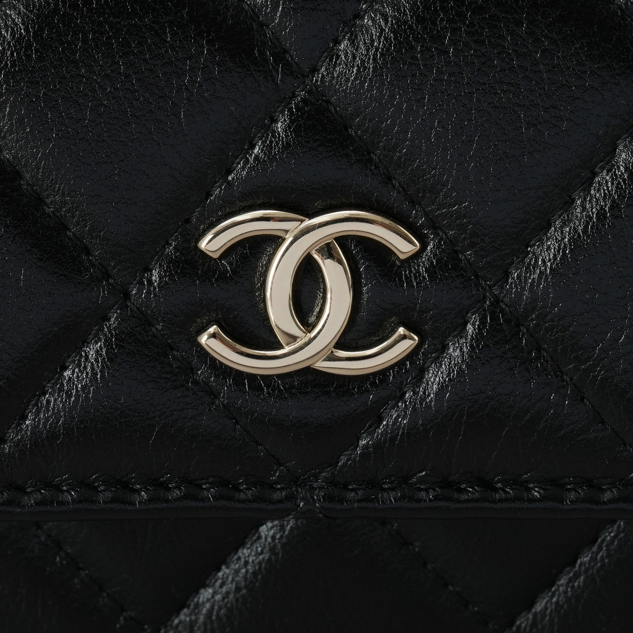 CHANEL(USED)샤넬 AP1898 시즌 진주 펄 체인 스트랩 WOC