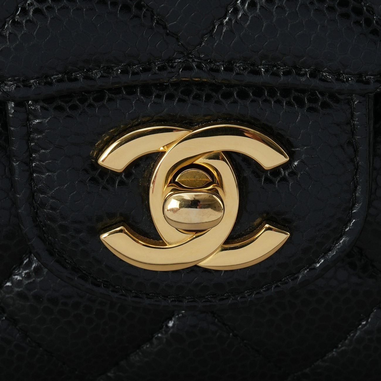 CHANEL(USED)샤넬 A01112 캐비어 클래식 미듐 플랩백