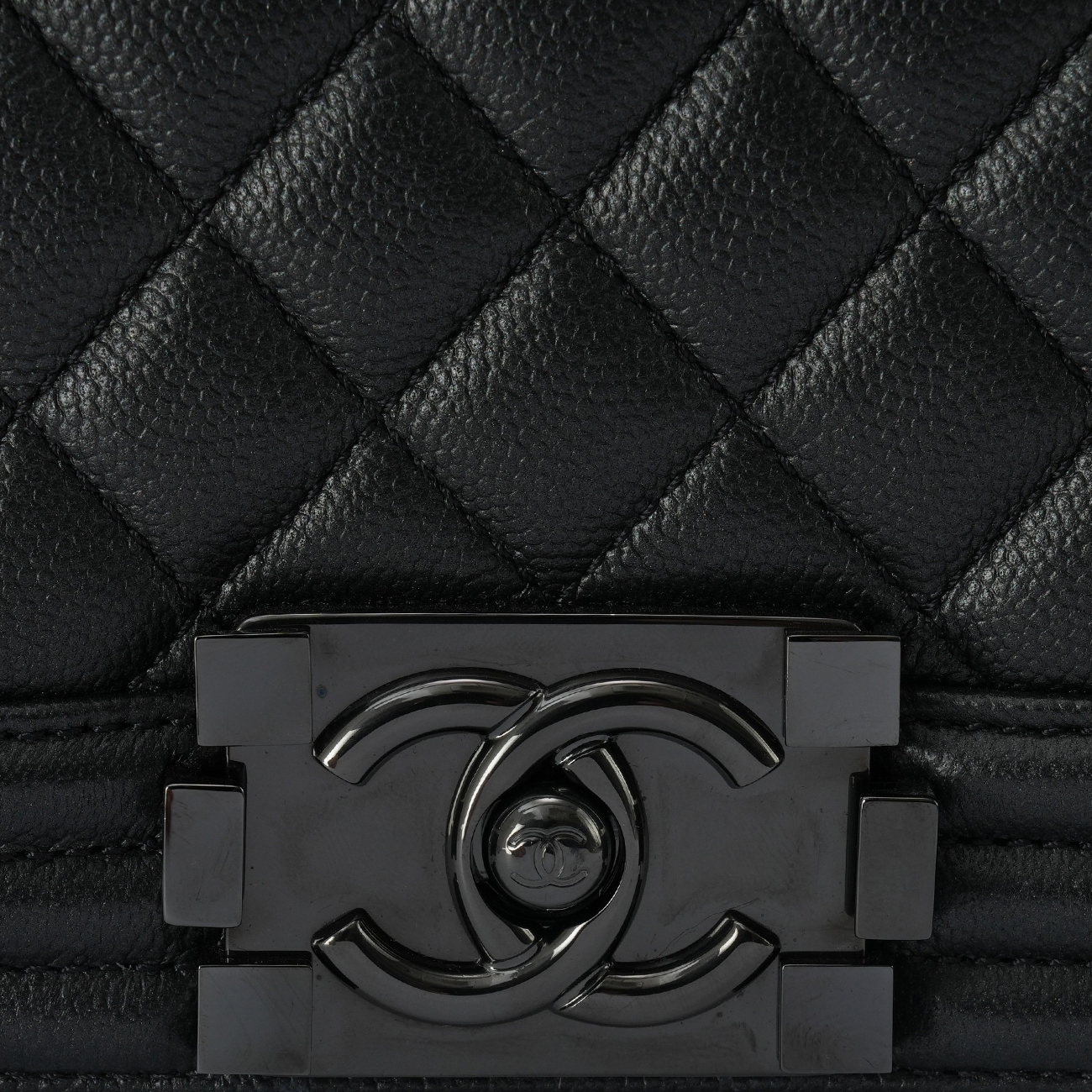 CHANEL(USED)샤넬 보이샤넬 캐비어 미듐 블랙