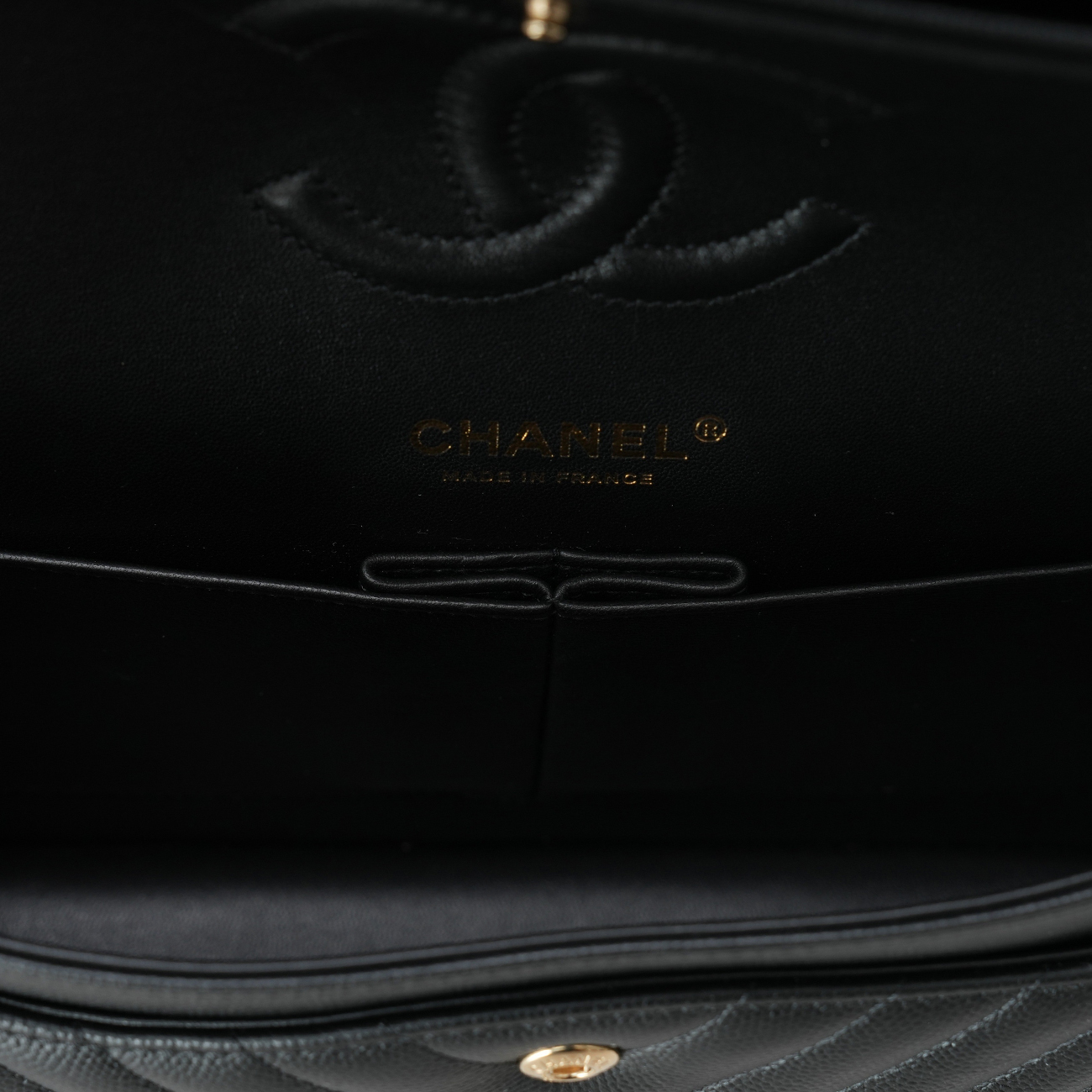CHANEL(USED)샤넬 A01112 클래식 쉐브론 미듐