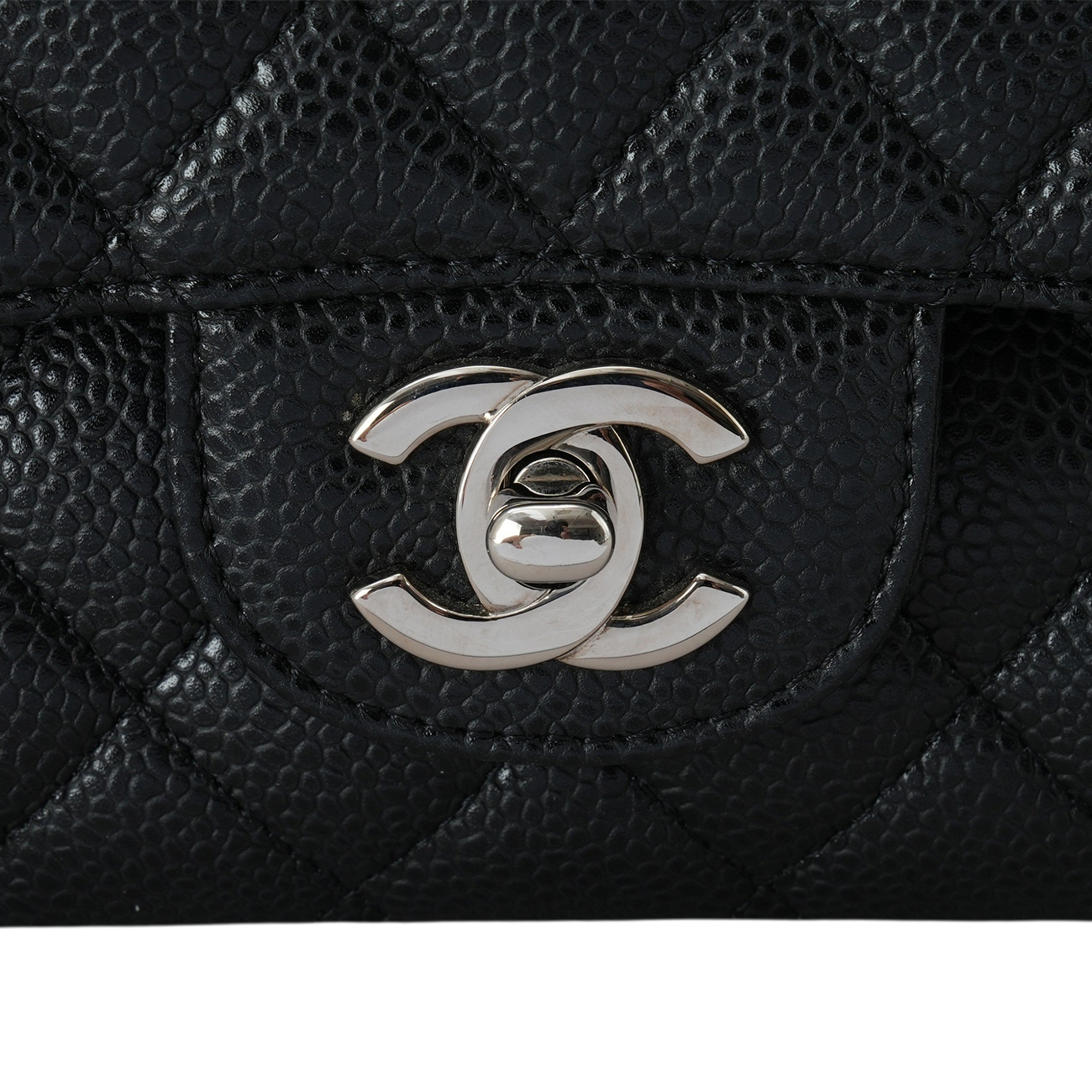 CHANEL(USED)샤넬 캐비어 클래식 미듐 플랩백