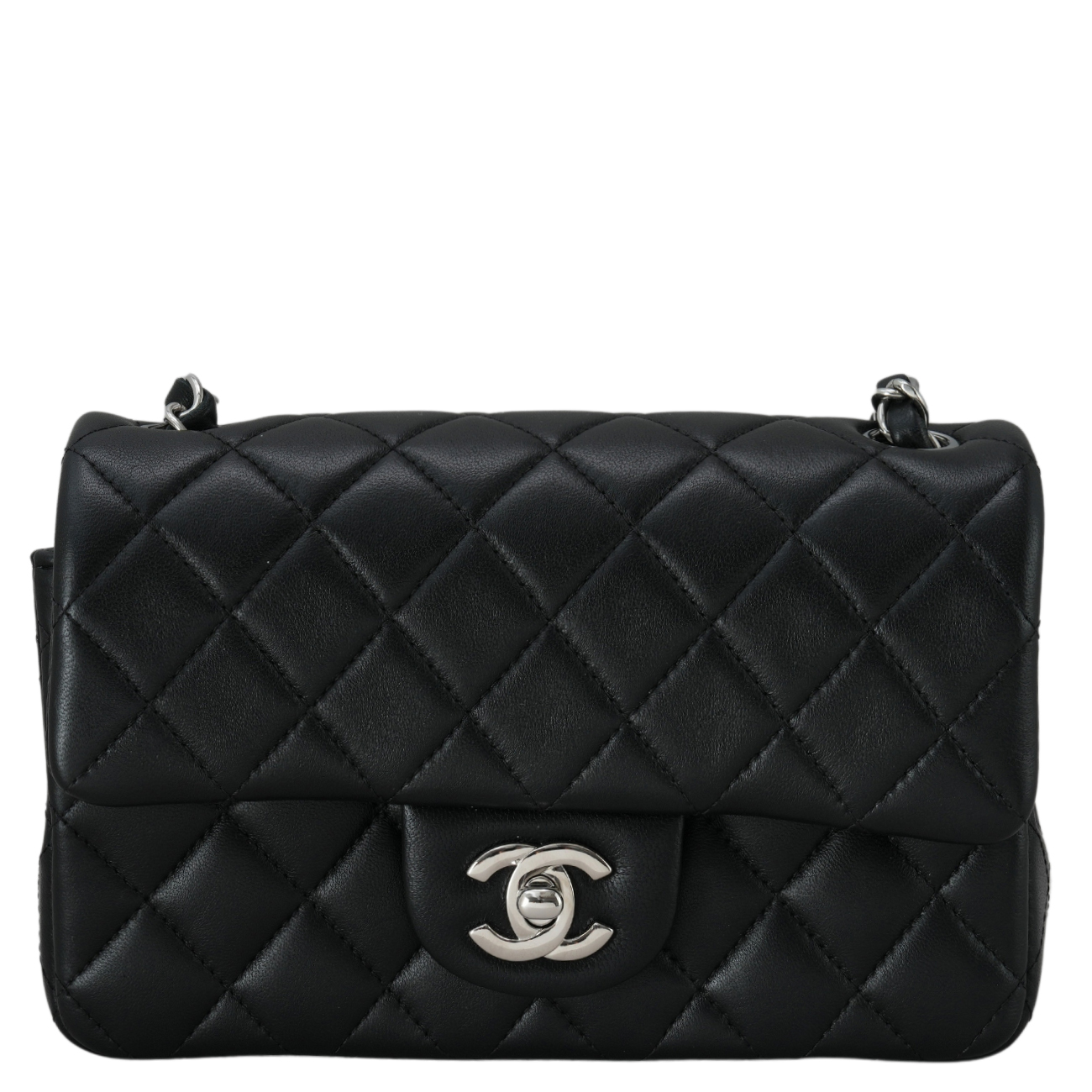 CHANEL(USED)샤넬 A69900 램스킨 클래식 뉴미니 크로스백