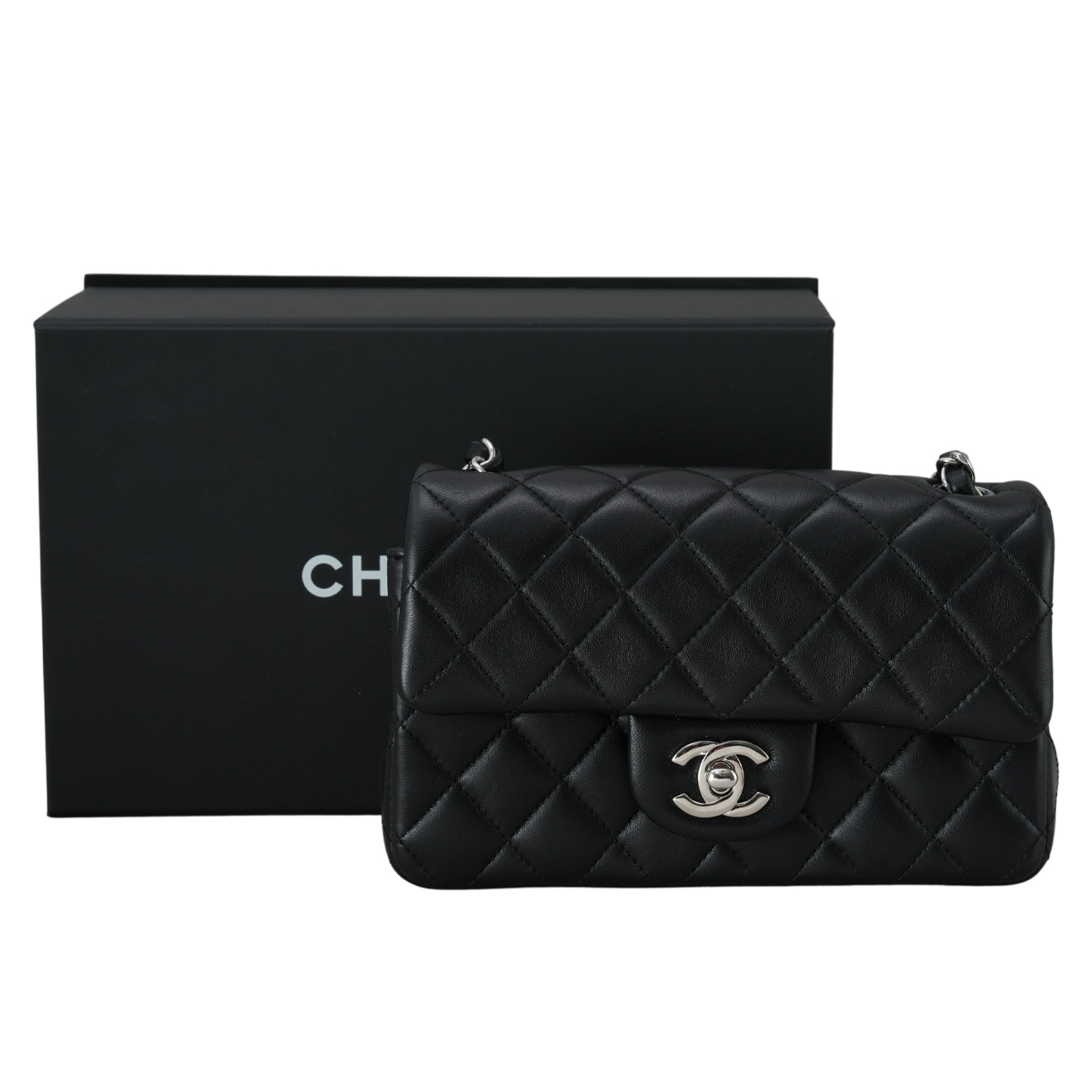 CHANEL(USED)샤넬 A69900 램스킨 클래식 뉴미니 크로스백