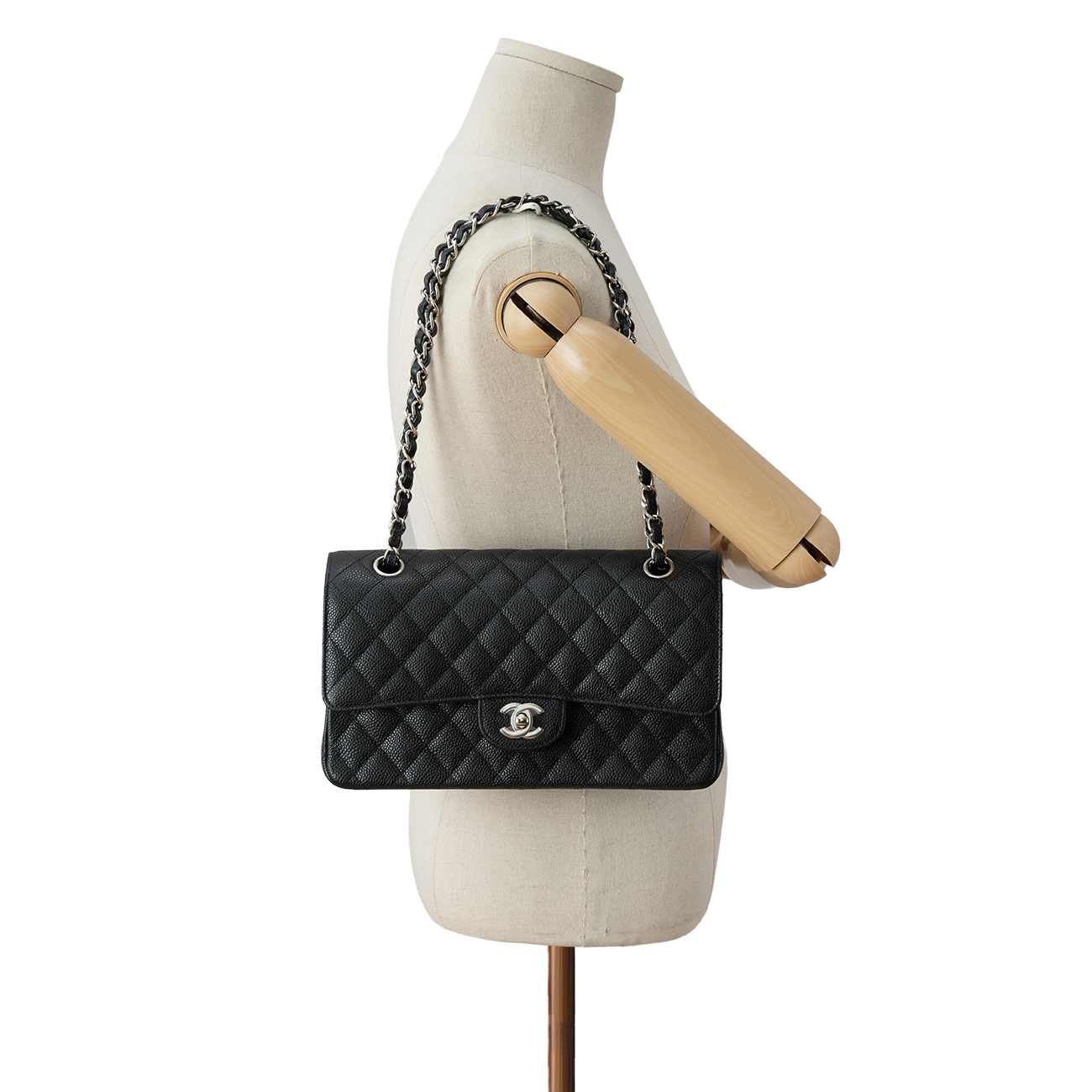 CHANEL(USED)샤넬 클래식 캐비어 미듐 은장