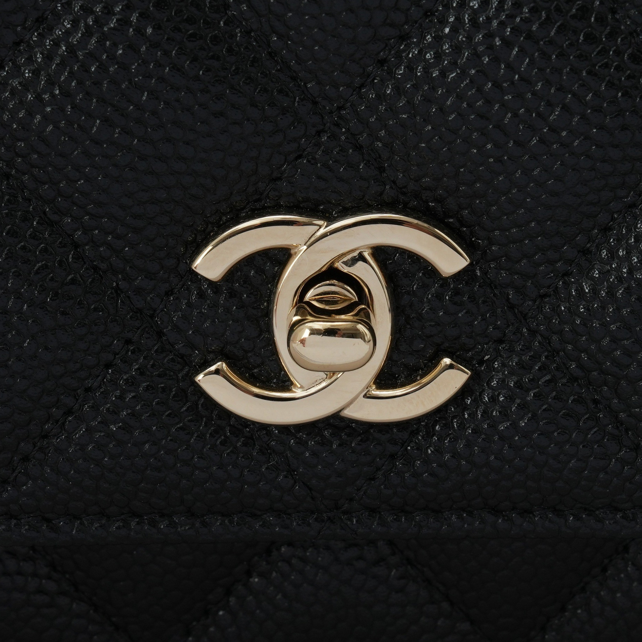 CHANEL(USED)샤넬 AP3304 시즌 캐비어 턴락 WOC
