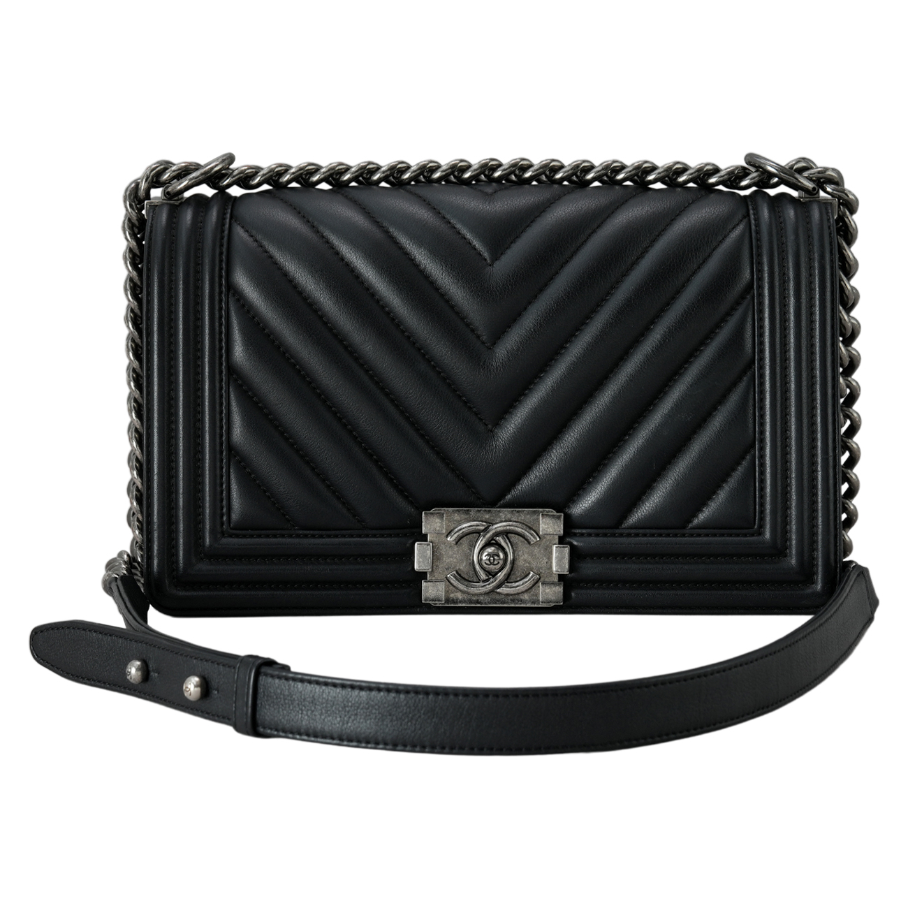 CHANEL(USED)샤넬 보이샤넬 쉐브론 미듐 플랩백