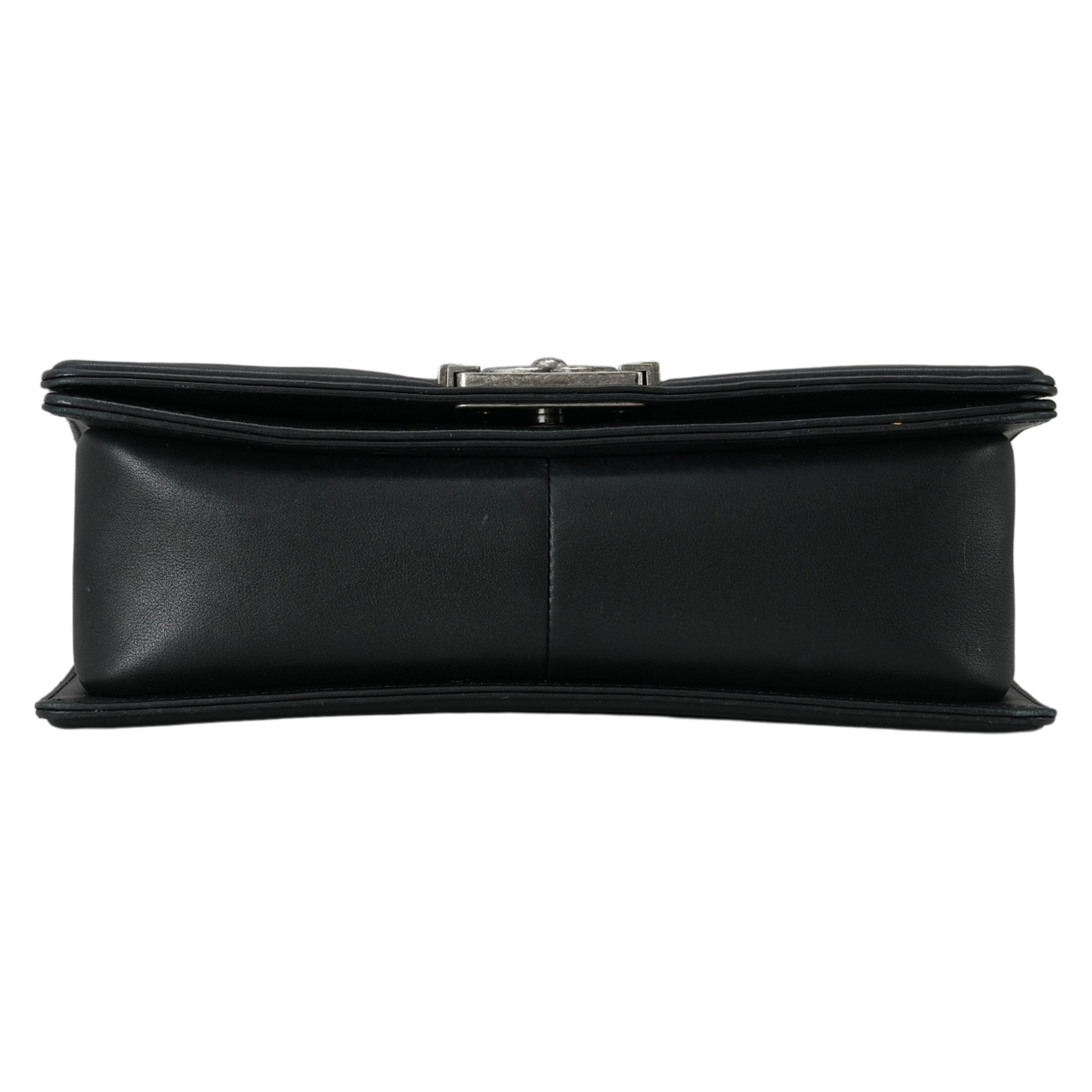 CHANEL(USED)샤넬 보이샤넬 쉐브론 미듐 플랩백