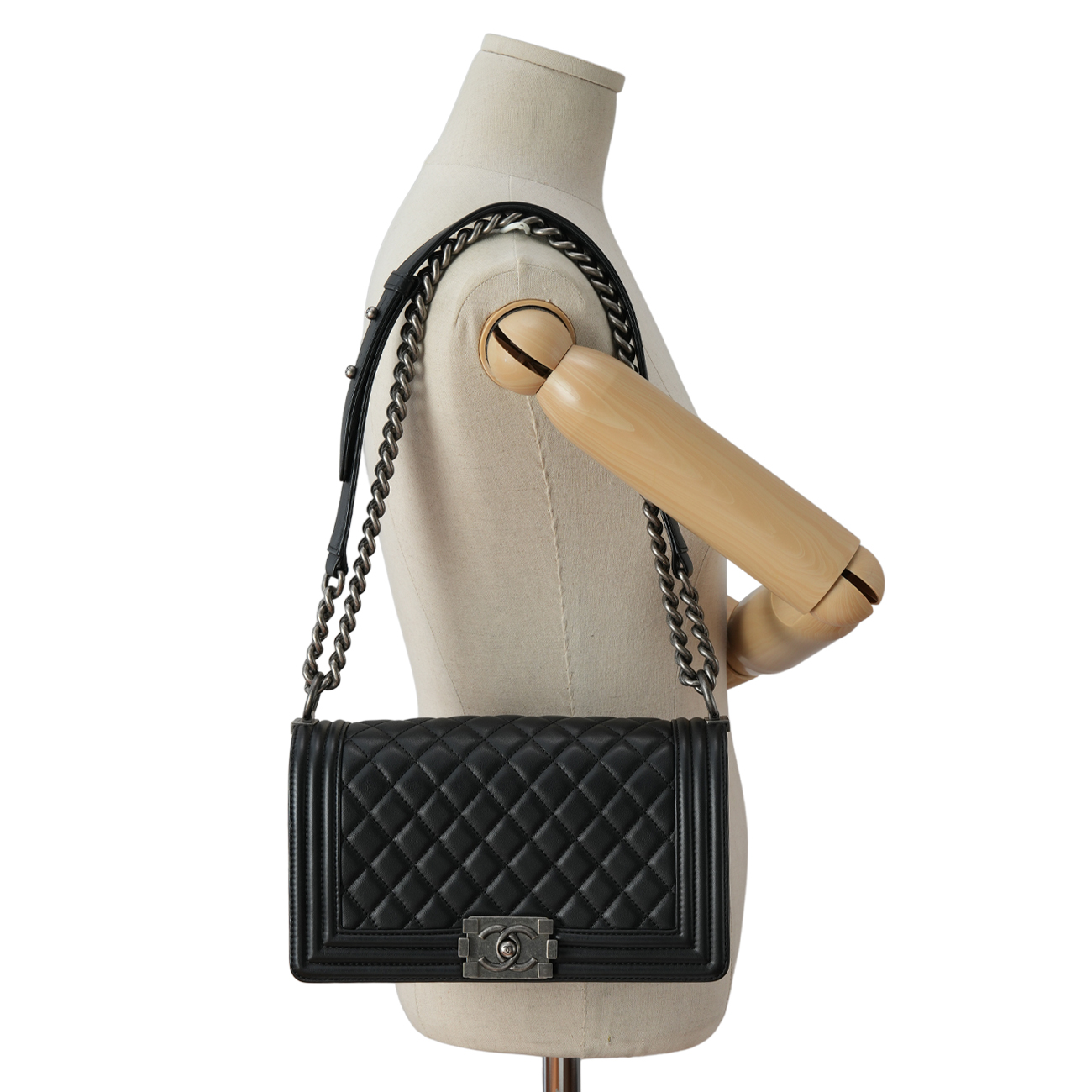 CHANEL(USED)샤넬 보이샤넬 램스킨 미듐