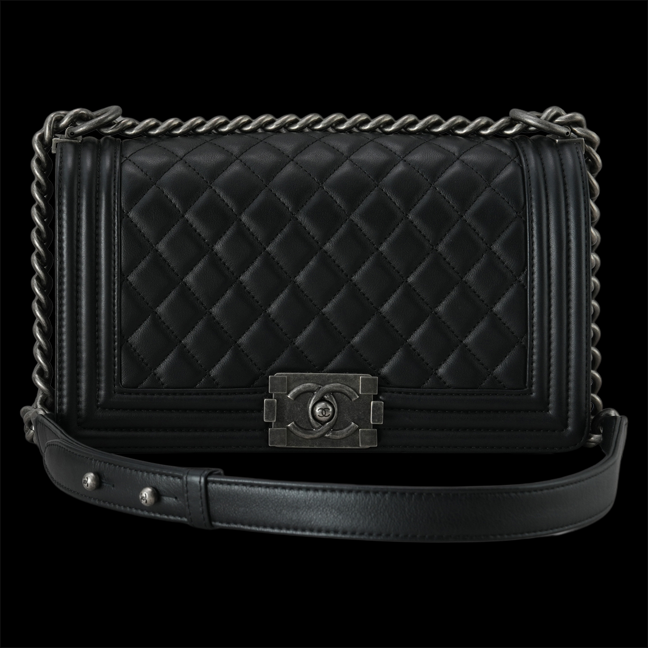 CHANEL(USED)샤넬 보이샤넬 램스킨 미듐