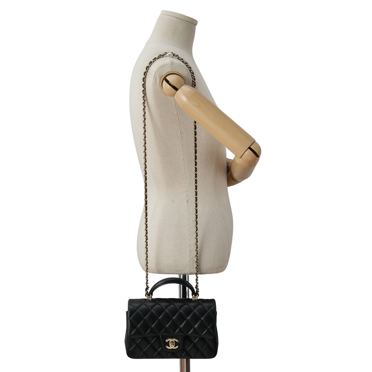 CHANEL(USED)샤넬 클래식 뉴미니 탑핸들