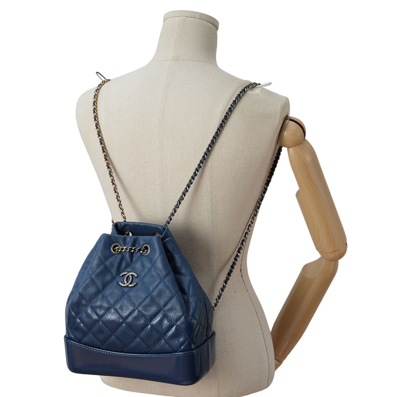 CHANEL(USED)샤넬 A94485 가브리엘 스몰 백팩