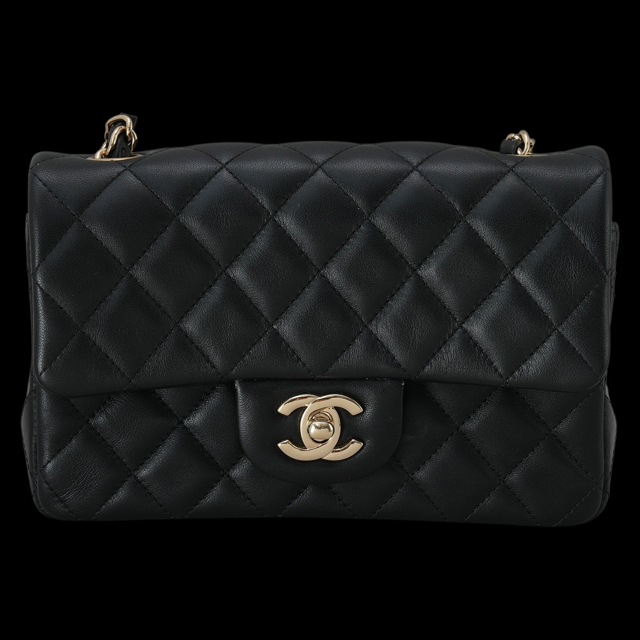 CHANEL(USED)샤넬 A69900 램스킨 클래식 뉴미니 크로스백
