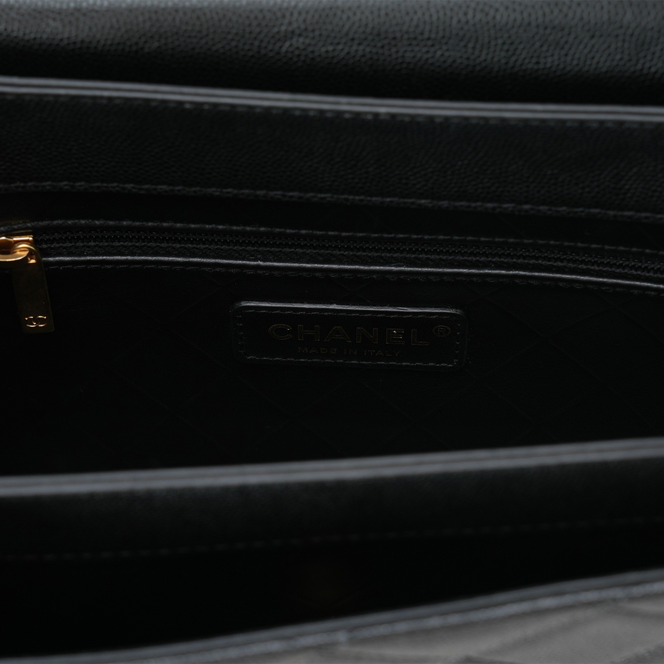CHANEL(USED)샤넬 AS2485 캐비어 메신저백 스몰