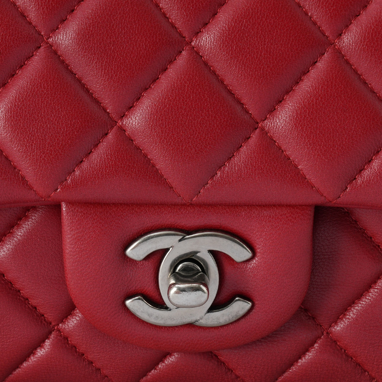 CHANEL(USED)샤넬 클래식 뉴미니 크로스백