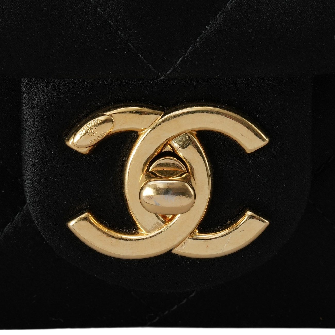 CHANEL(USED)샤넬 AS3748 시즌 탑핸들 미니 플랩백