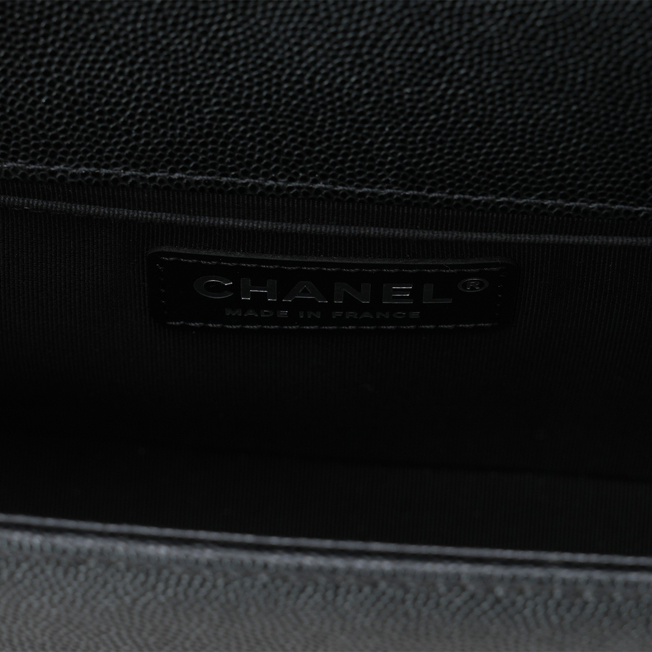 CHANEL(USED)샤넬 캐비어 보이샤넬 미듐 플랩백