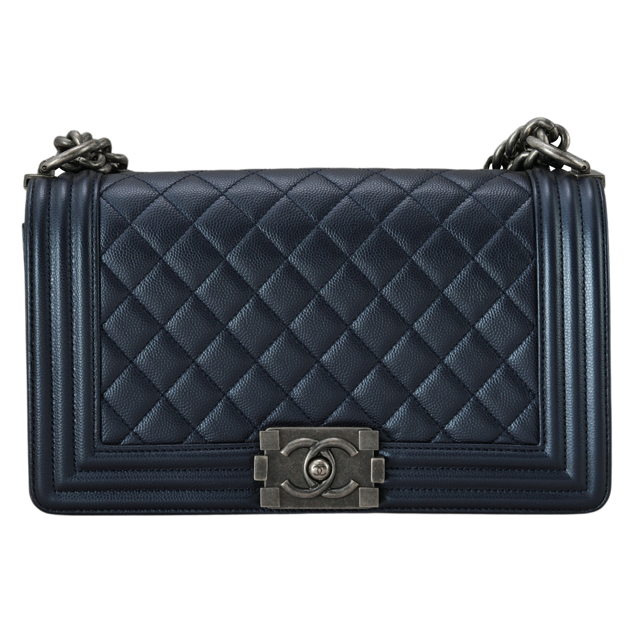 CHANEL(USED)샤넬 캐비어 보이샤넬 미듐 플랩백