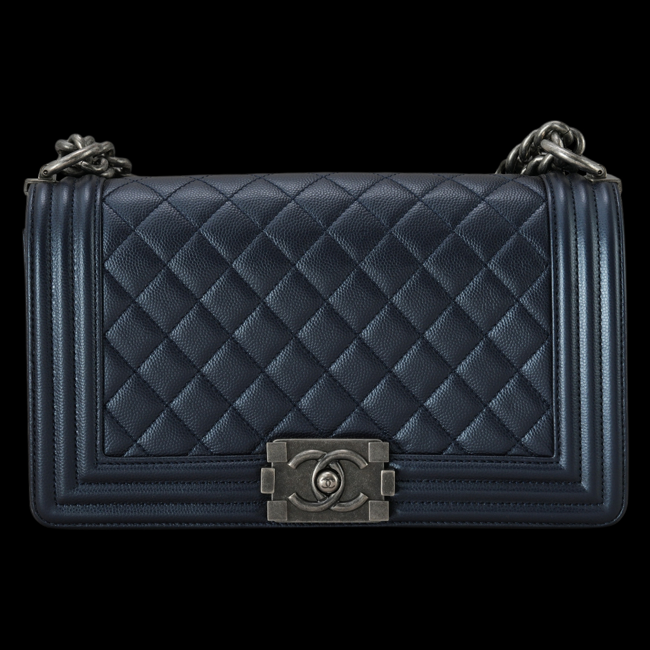CHANEL(USED)샤넬 캐비어 보이샤넬 미듐 플랩백