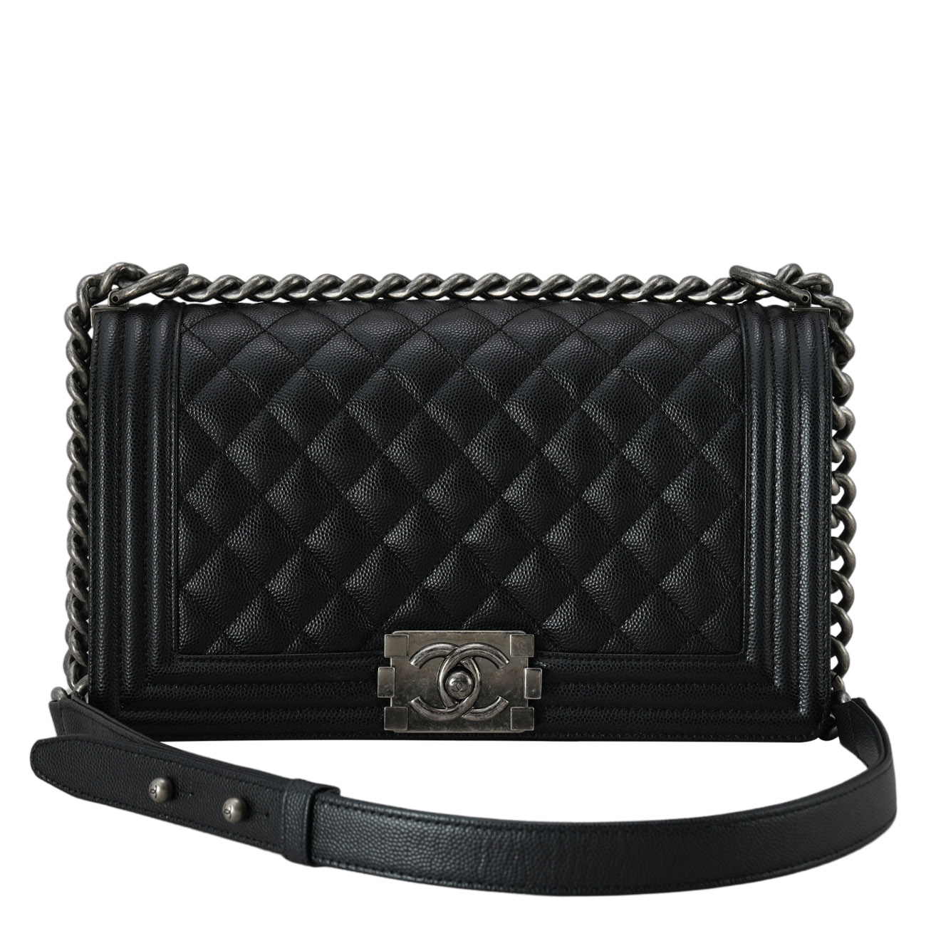 CHANEL(USED)샤넬 A67086 캐비어 보이샤넬 미듐 플랩백