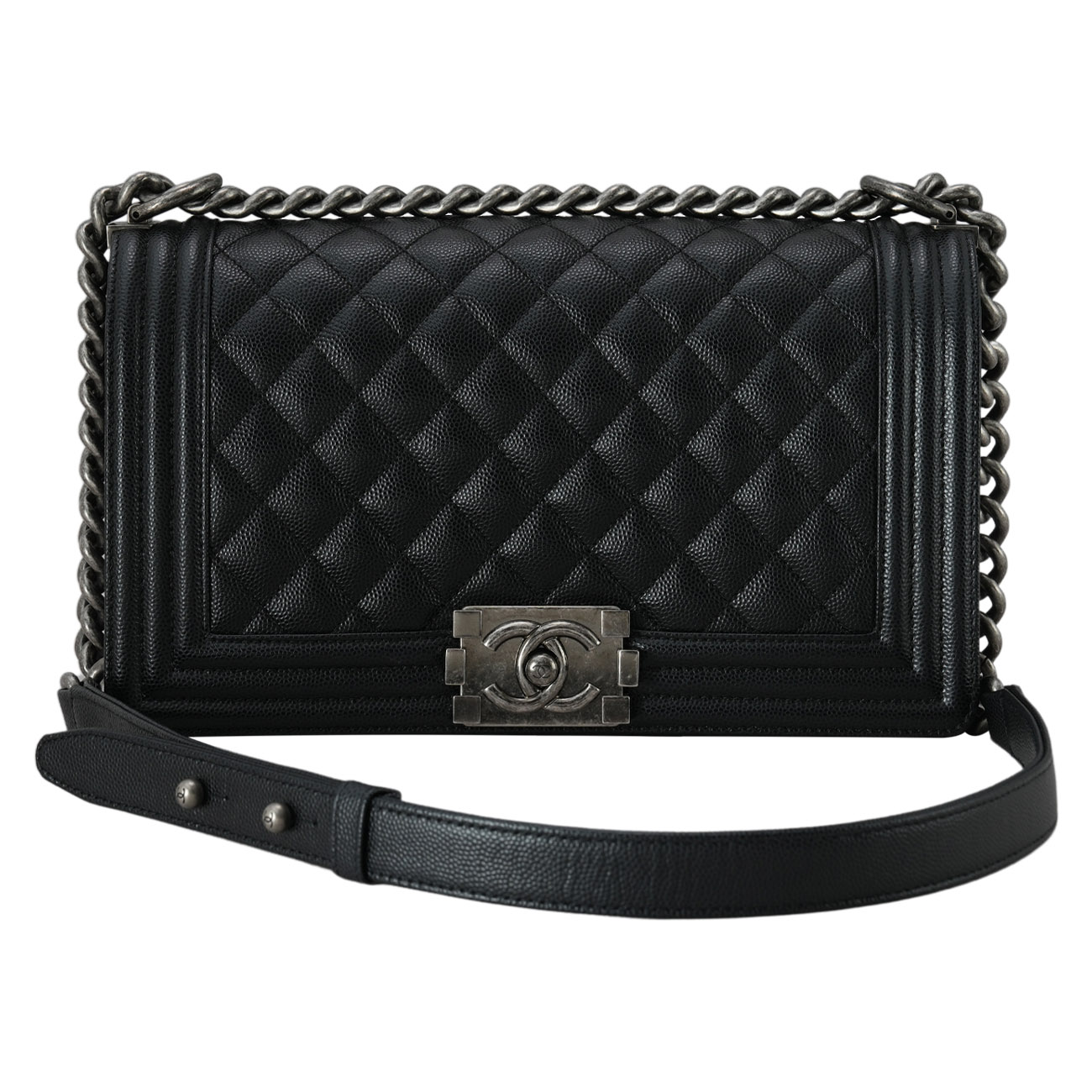 CHANEL(USED)샤넬 A67086 캐비어 보이샤넬 미듐 플랩백