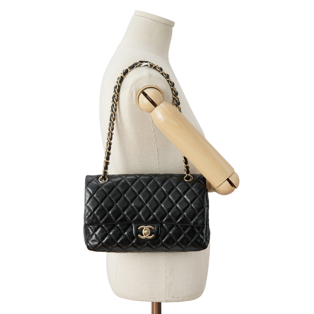 CHANEL(USED)샤넬 램스킨 클래식 미듐 플랩백