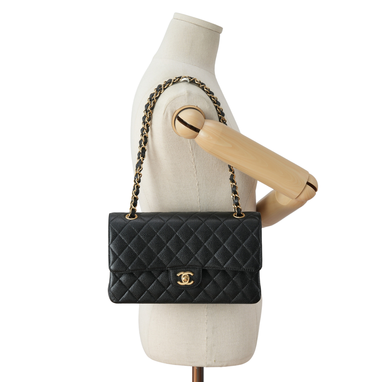 CHANEL(USED)샤넬 캐비어 클래식 미듐 플랩백