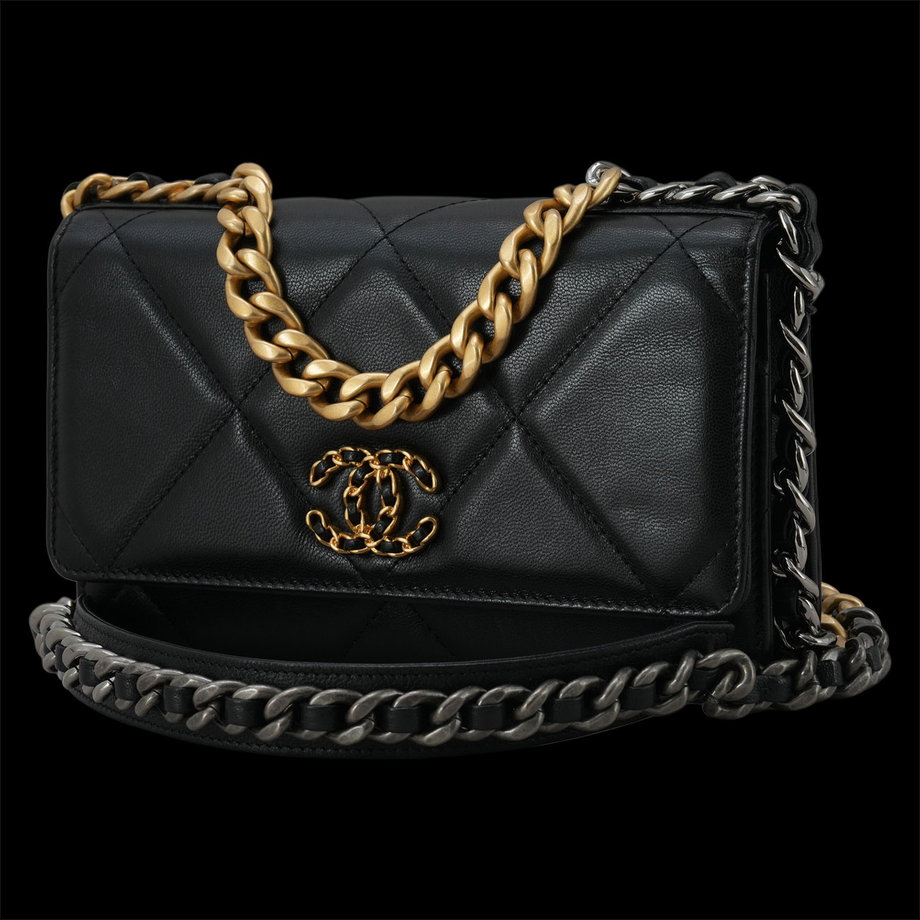 CHANEL(USED)샤넬 19 WOC