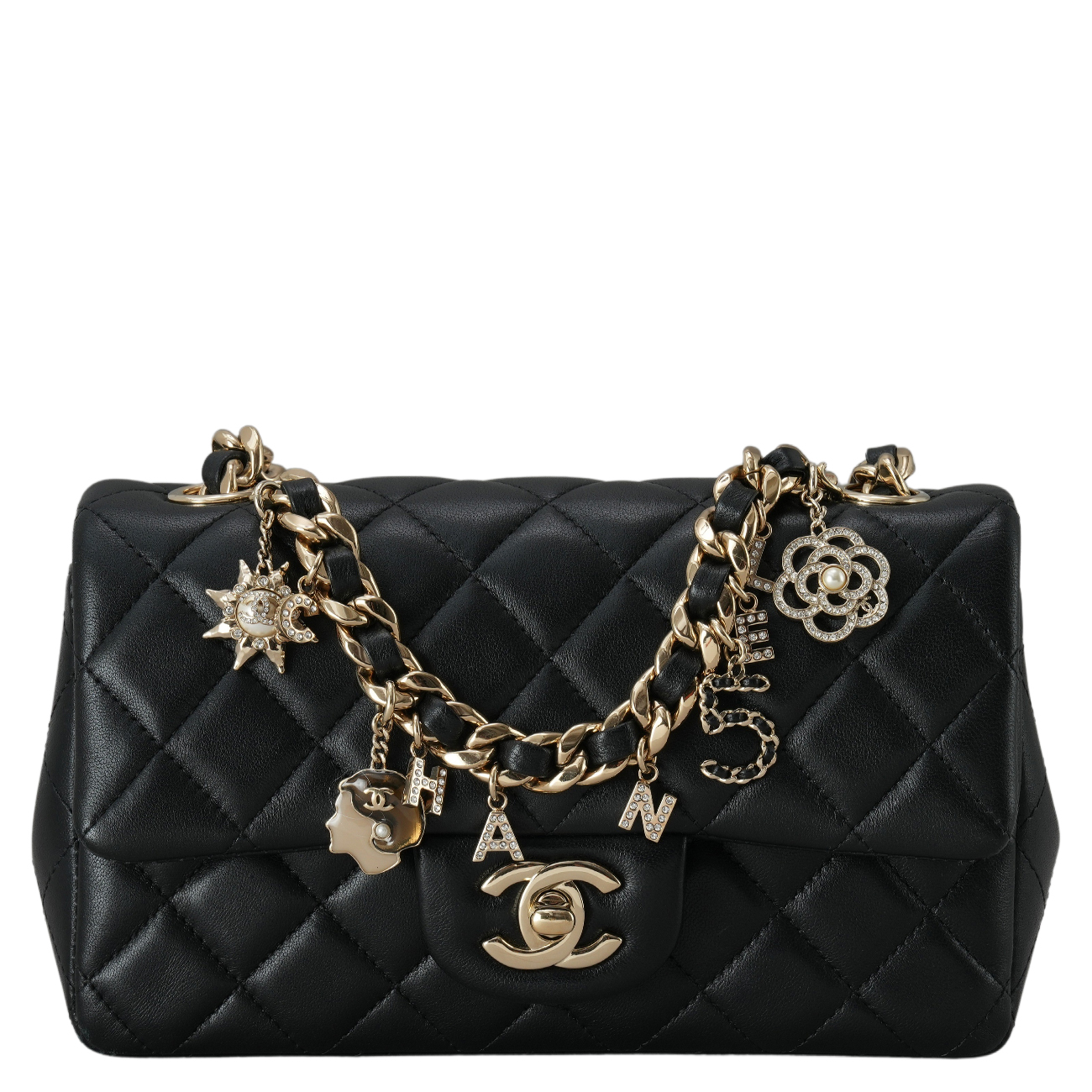CHANEL(USED)샤넬 AS2326 시즌 램스킨 클래식 뉴미니 체인백