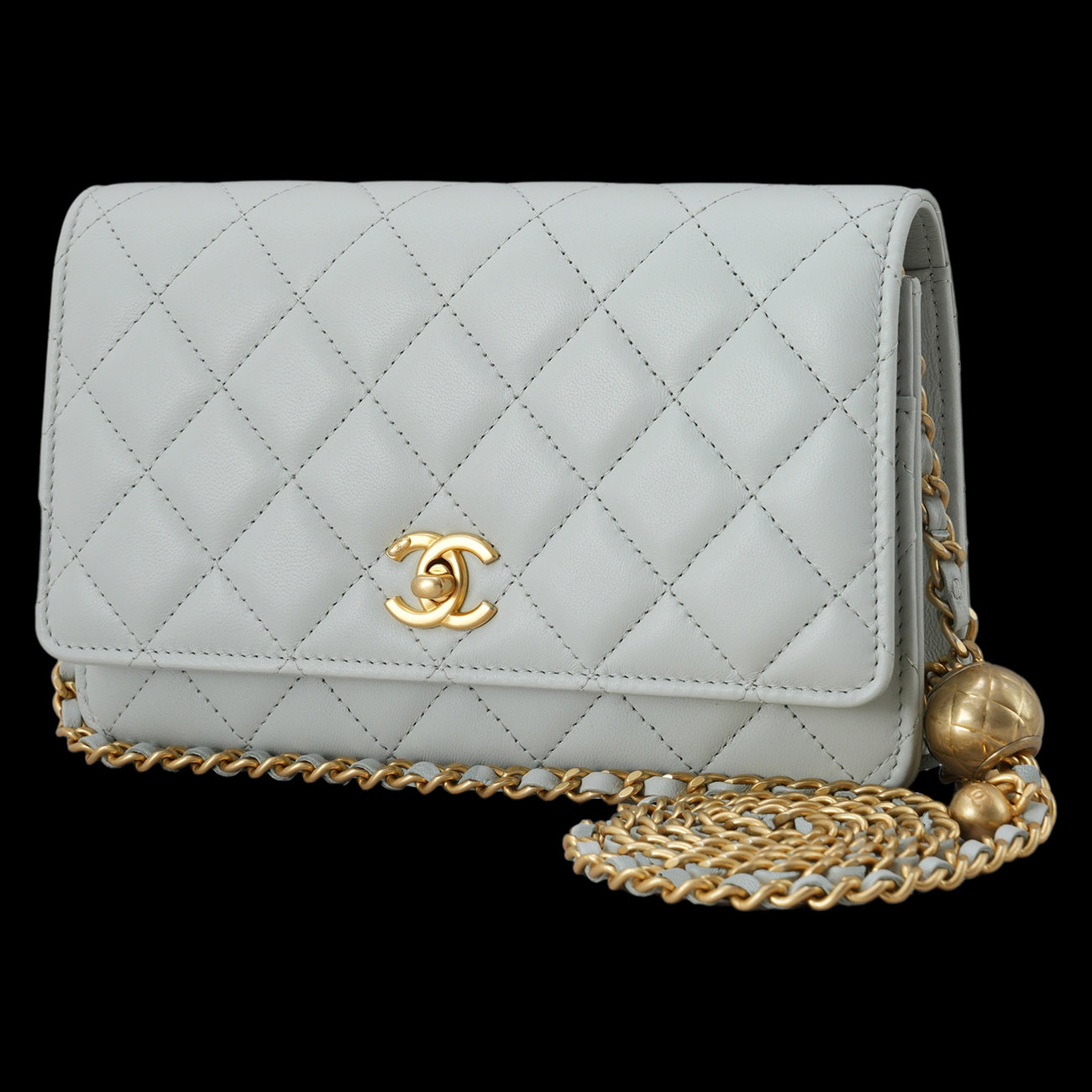 CHANEL(USED)샤넬 AP1450 램스킨 골든볼 WOC