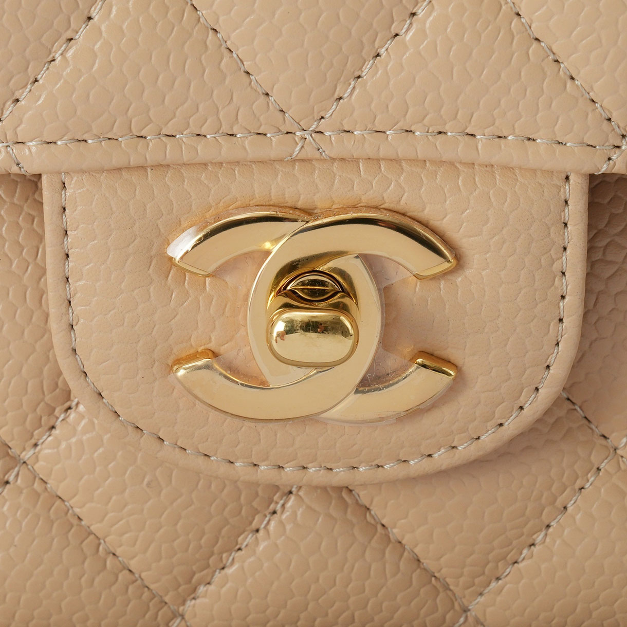 CHANEL(USED)샤넬 캐비어 클래식 미듐 플랩백