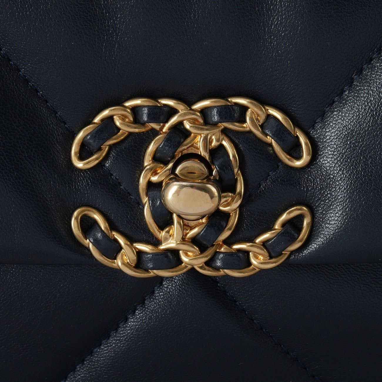 CHANEL(USED)샤넬 AS1161 19백 라지