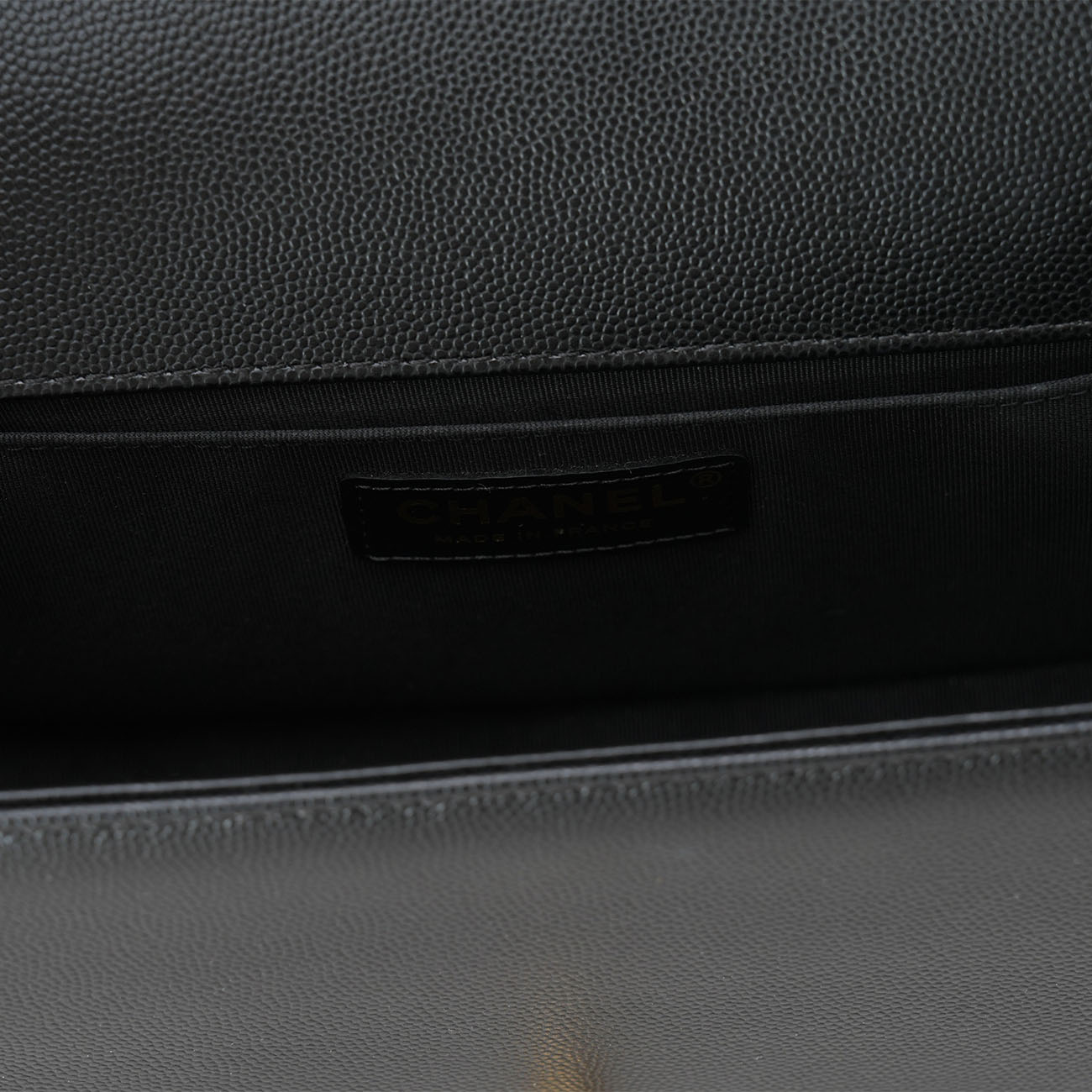 CHANEL(USED)샤넬 캐비어 보이샤넬 미듐 플랩백