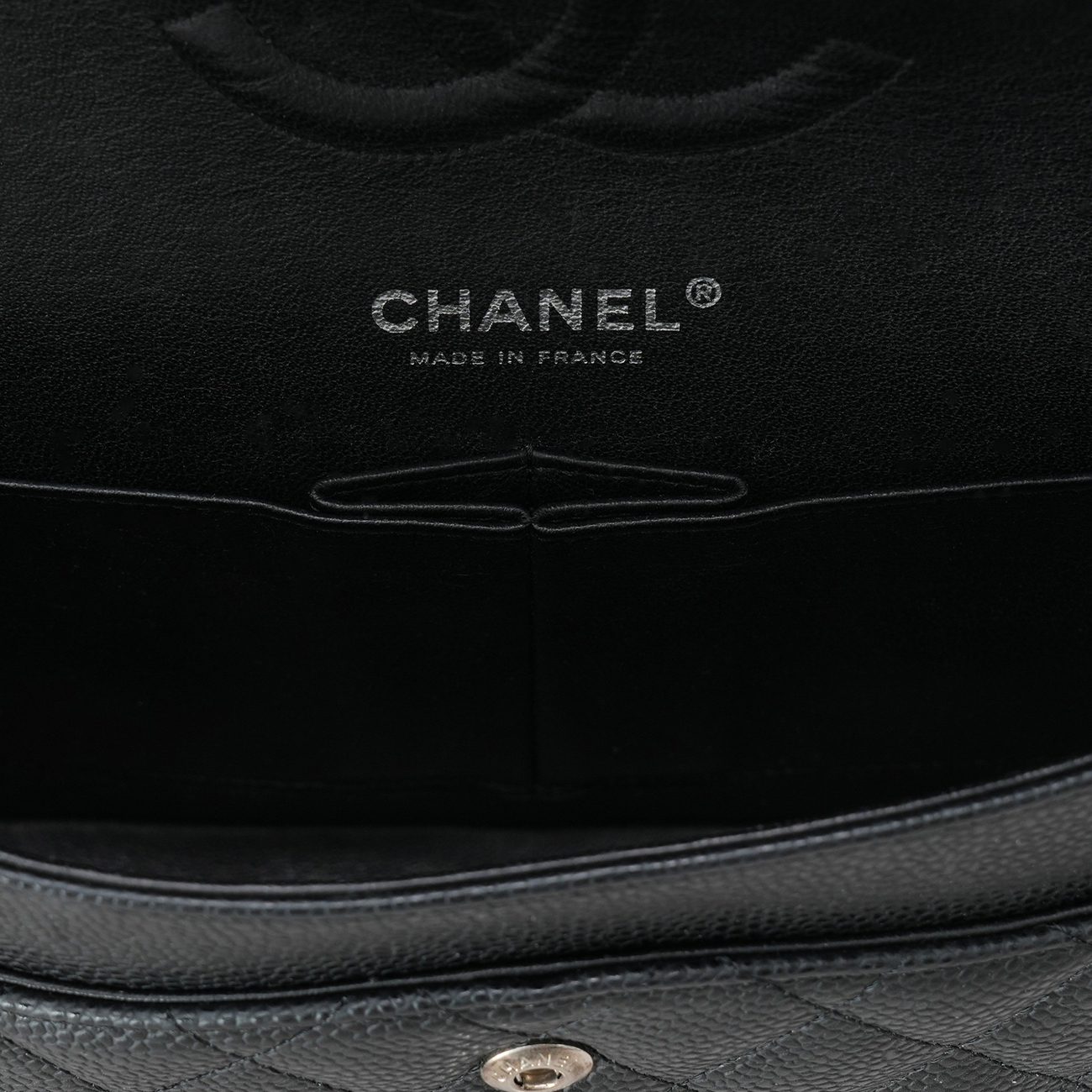 CHANEL(USED)샤넬 캐비어 클래식 미듐 플랩백