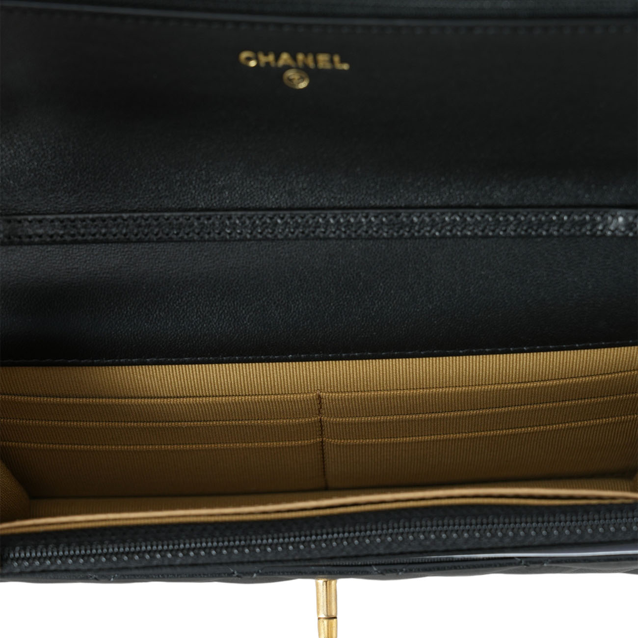 CHANEL(NEW)샤넬 클래식 램스킨 골든볼 WOC (새상품) NEW PRODUCT