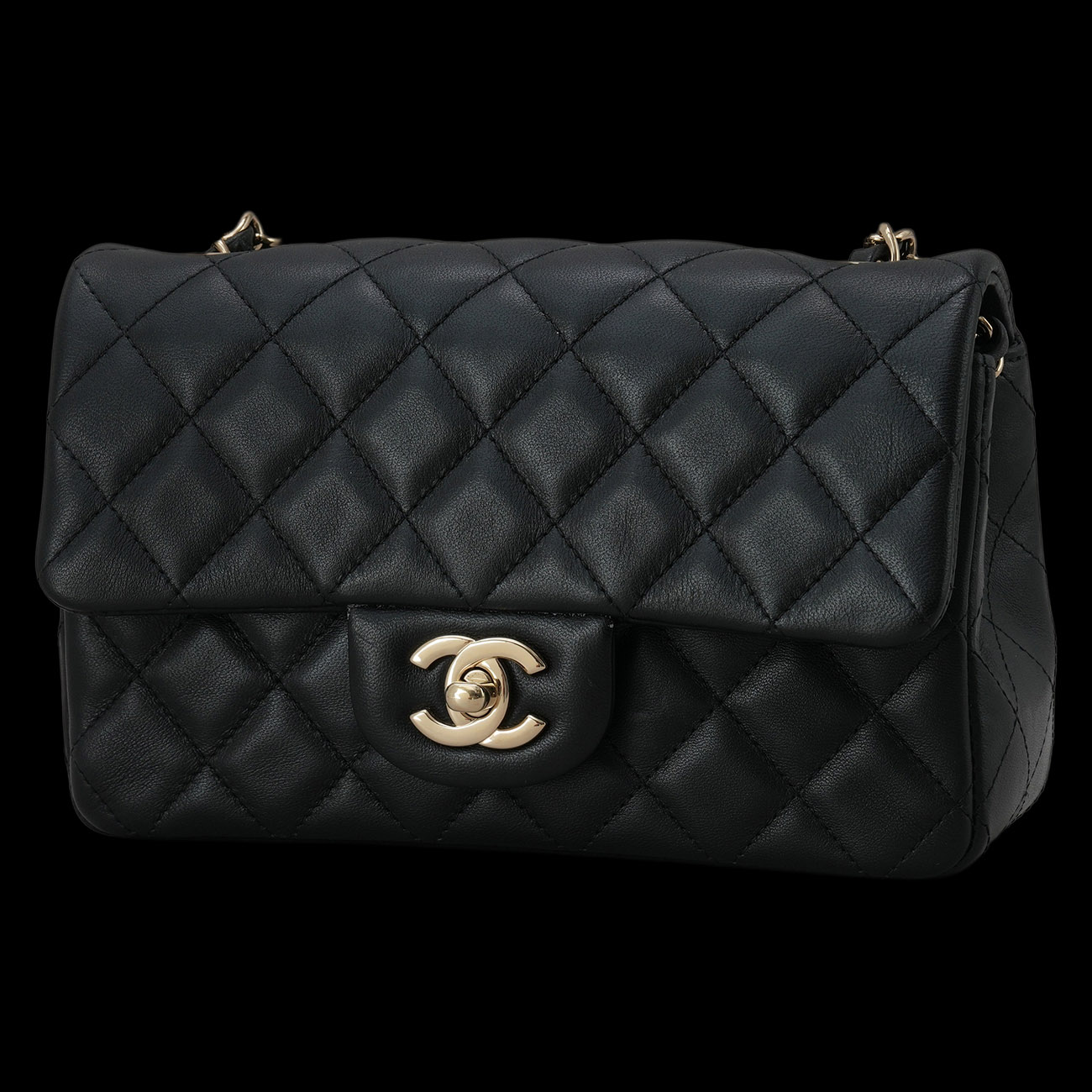 CHANEL(USED)샤넬 A69900 램스킨 클래식 뉴미니 크로스백