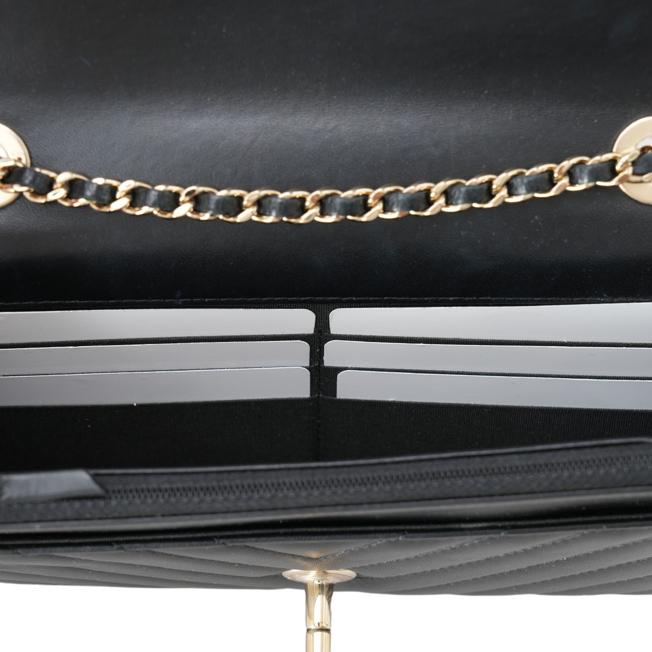 CHANEL(USED)샤넬 트렌디CC 쉐브론 WOC