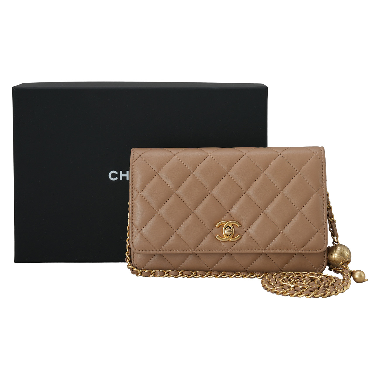 CHANEL(USED)샤넬 AP1450 램스킨 골든볼 WOC