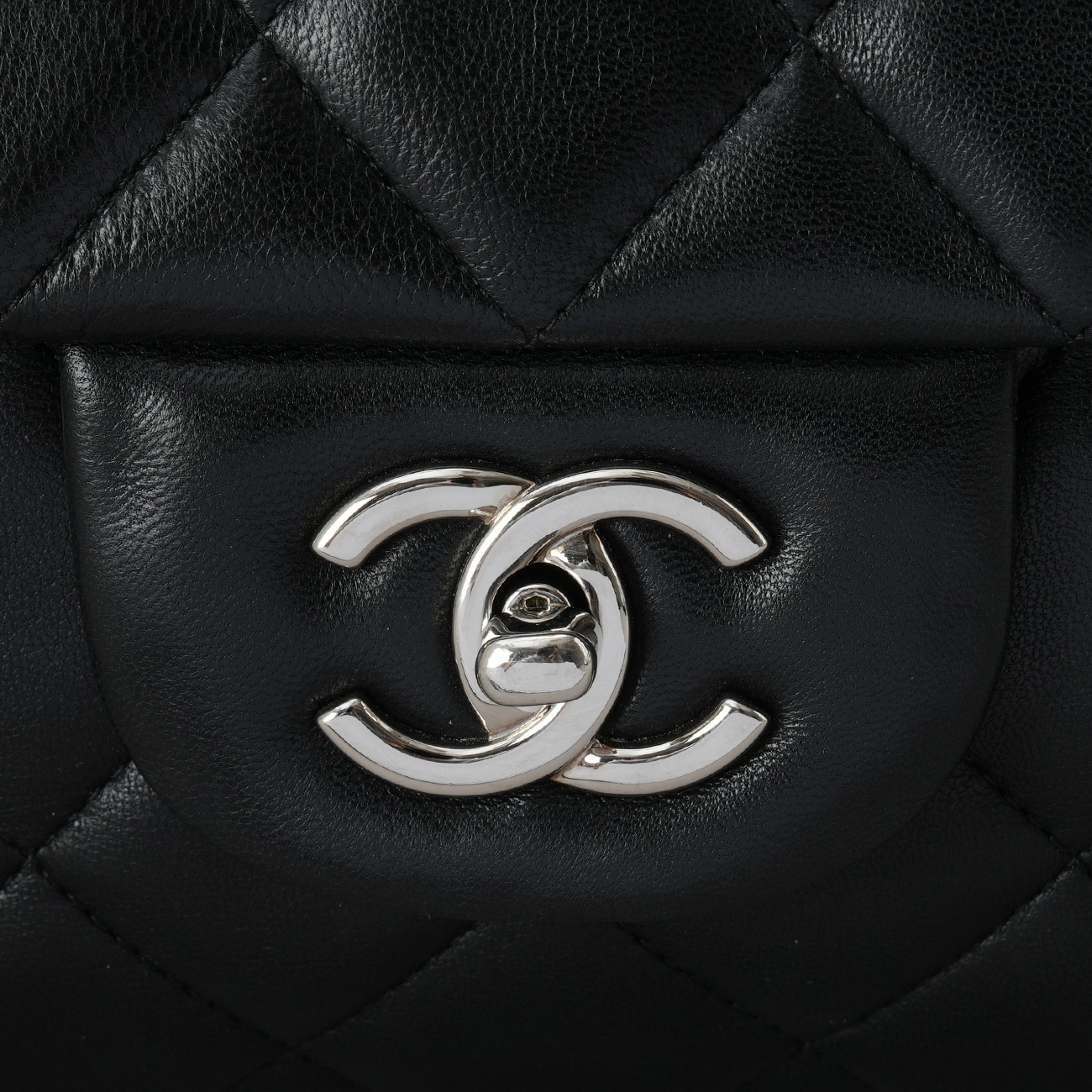 CHANEL(USED)샤넬 램스킨 클래식 맥시 플랩백