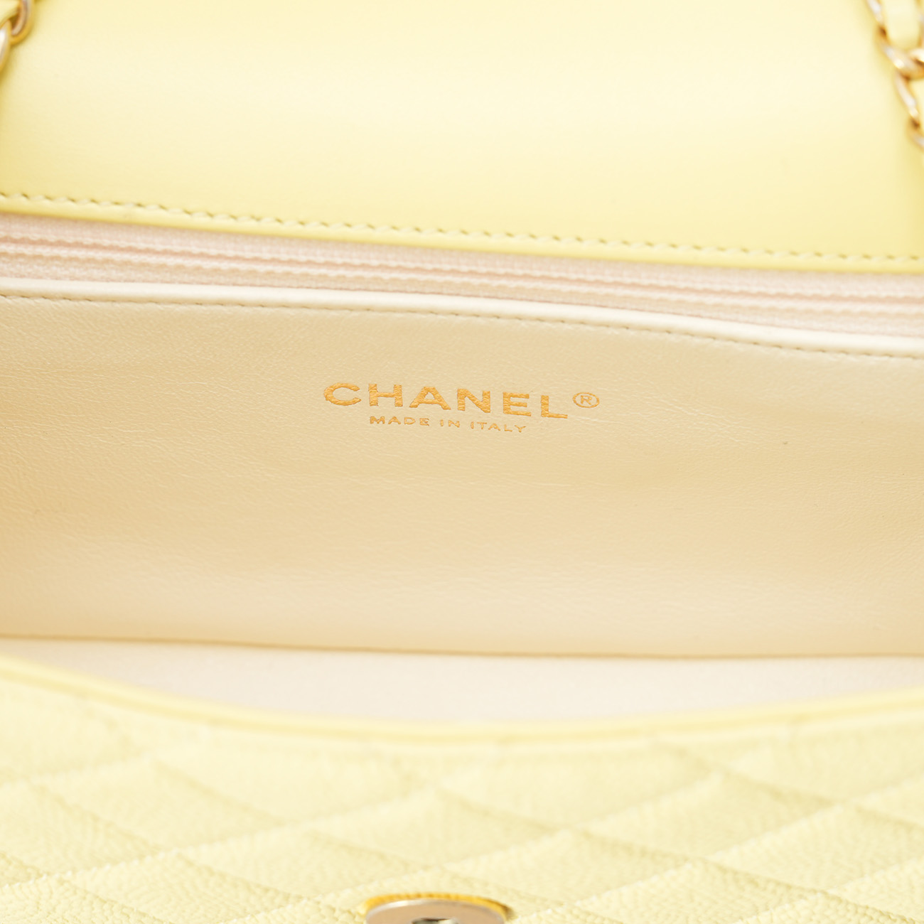 CHANEL(USED)샤넬 시즌 CC로고 체인 플랩백