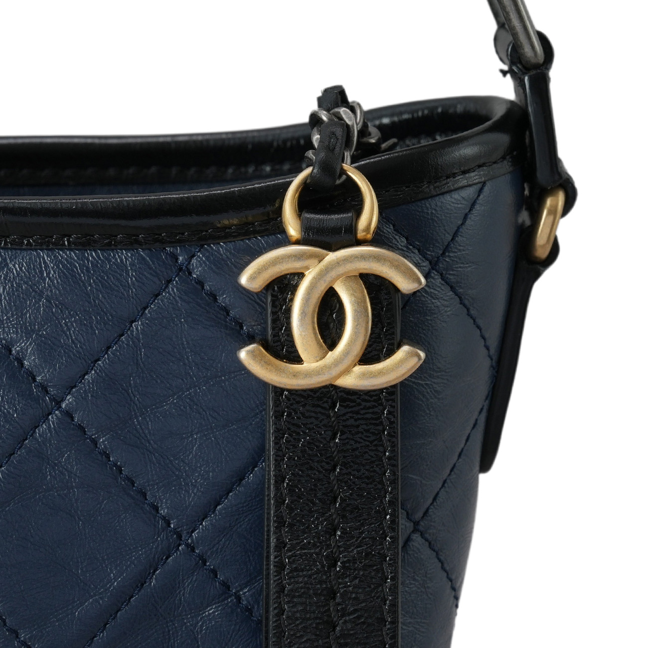 CHANEL(USED)샤넬 가브리엘 호보 뉴미듐