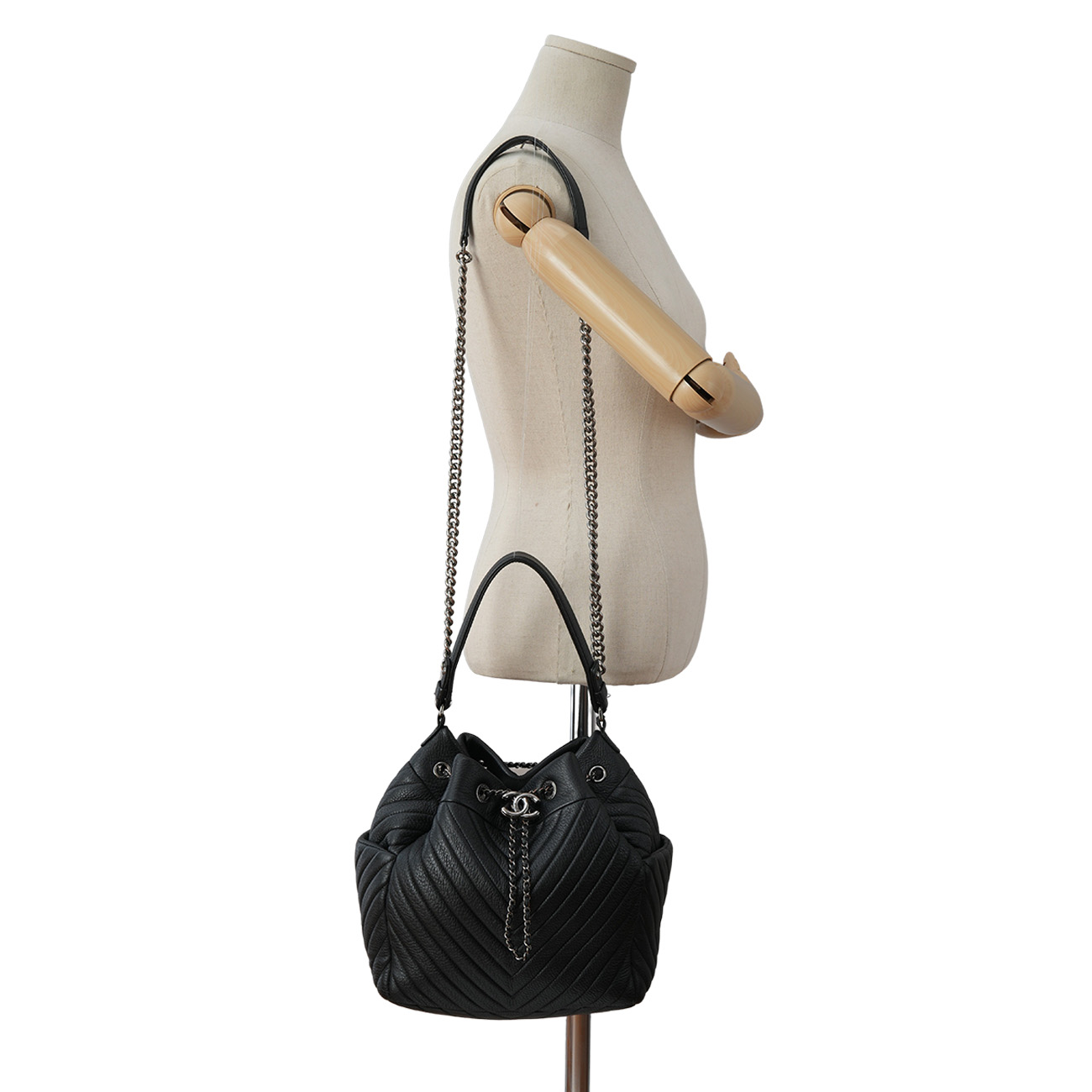CHANEL(USED)샤넬 쉐브론 버킷백