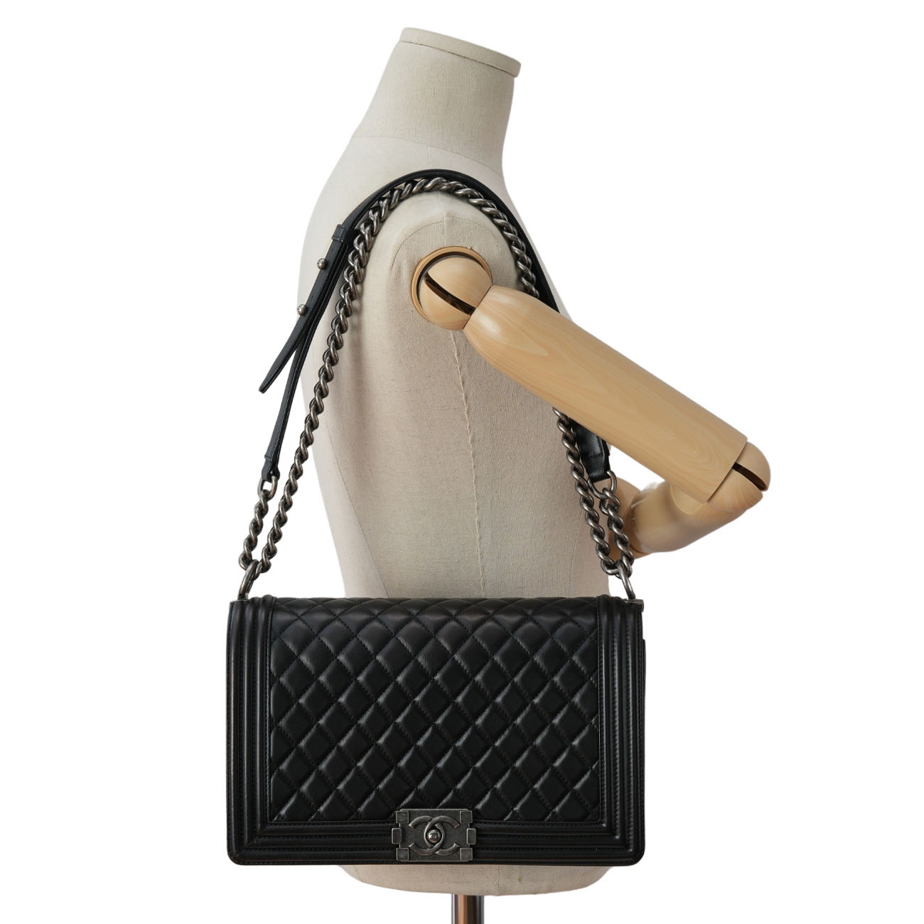 CHANEL(USED)샤넬 A92193 램스킨 보이샤넬 라지 플랩백