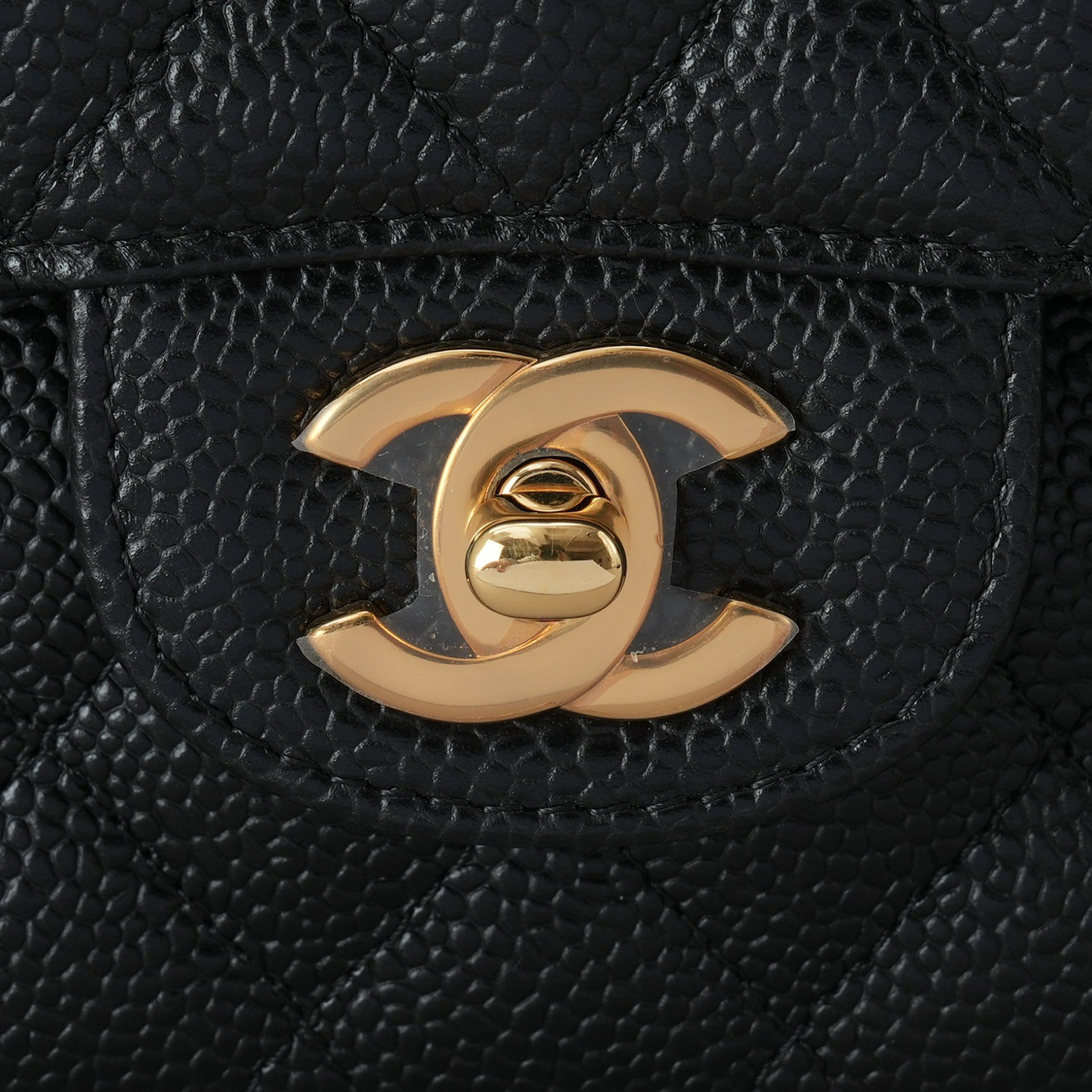 CHANEL(USED)샤넬 A01112 캐비어 클래식 미듐 플랩백